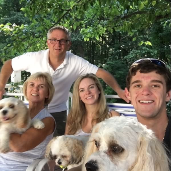 rick-yaffe-family-with-dogs